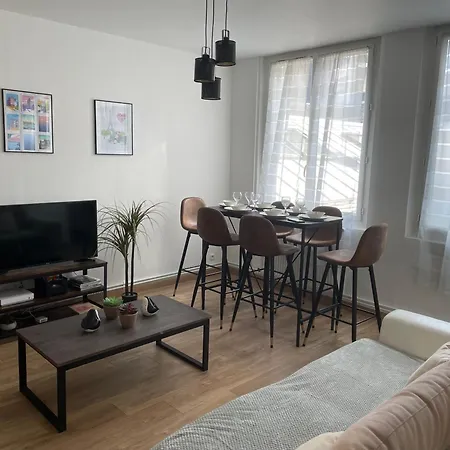 Appartement Spacieux Centre Gare Visitation Angers Exterior photo