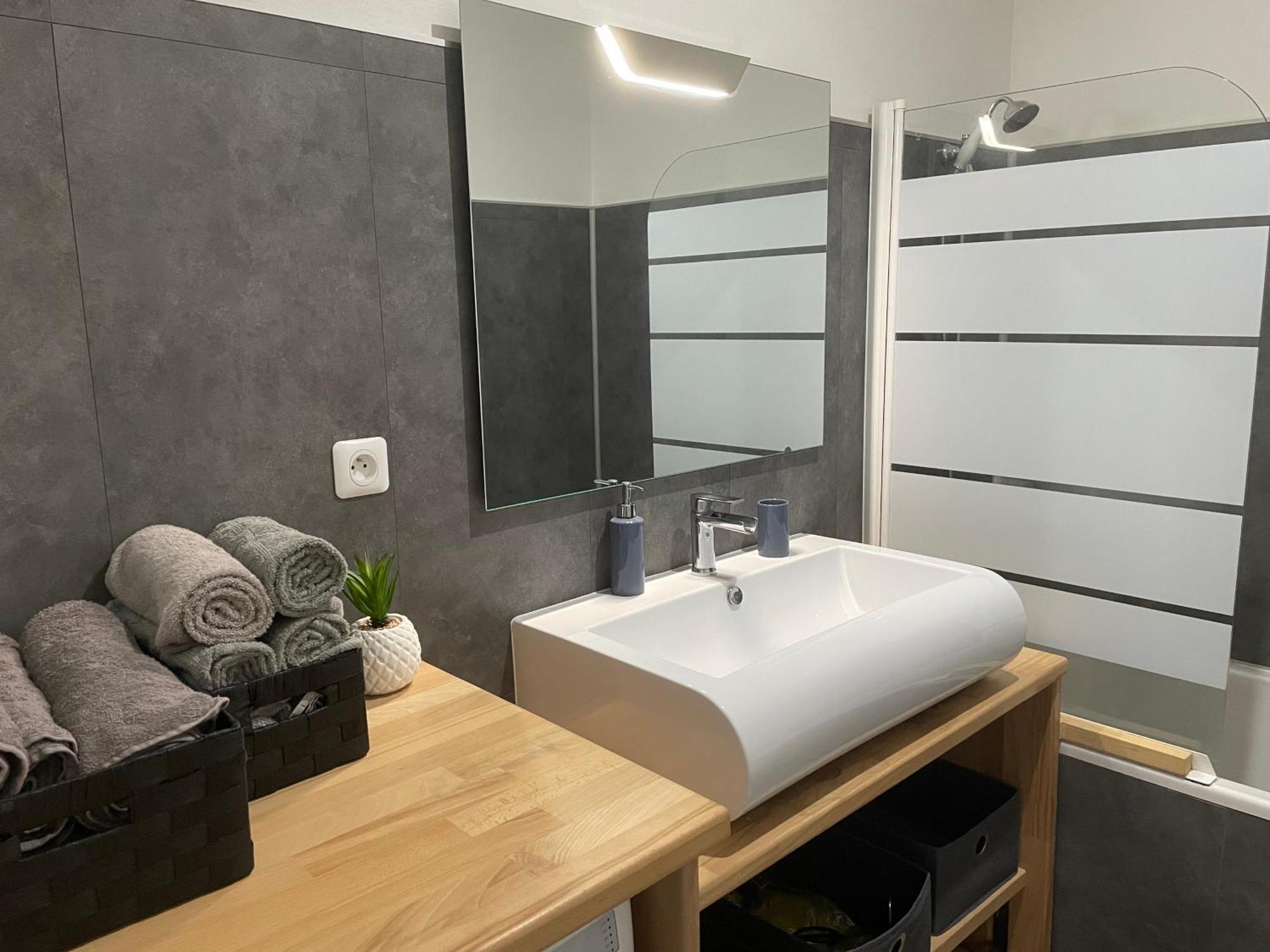 Spacieux Centre Gare Visitation * Angers